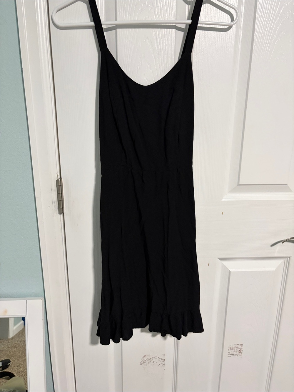 Old Navy Black Sleeveless Ruffle-Hem Midi Dress
